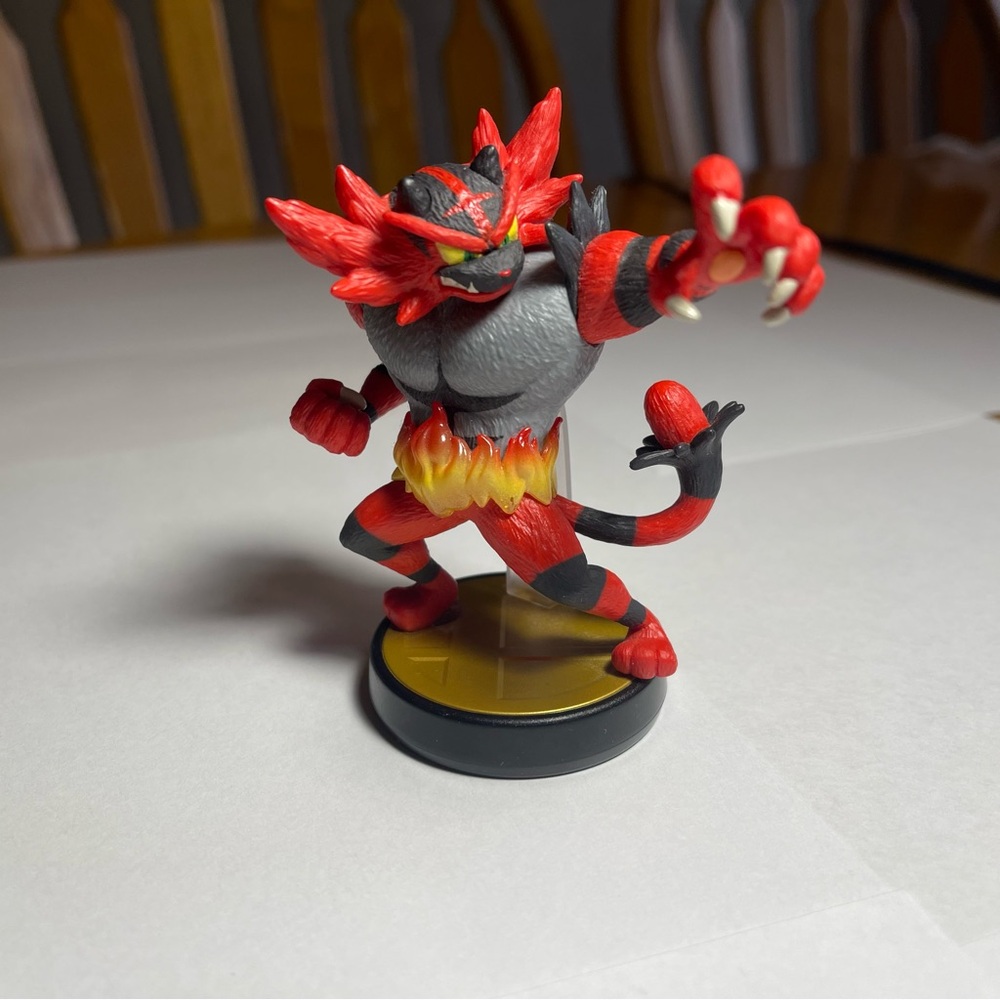 Incineroar Amiibo (Super Smash Bros)